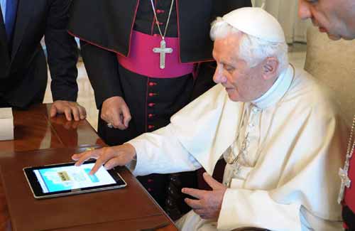 pope social media